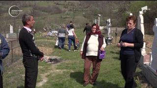 Se face horă în cimitir de Paşte, într-o localitate din Mehedinţi