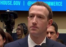 Facebook se gândeşte să dea în judecată faimoasa universitate Cambridge