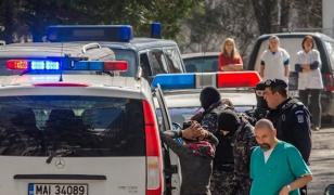 Bătaie cu bâte, topoare şi cuţite la Spitalul Municipal din Miercurea Ciuc, între două clanuri