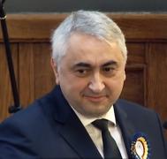 Poetul din fruntea Ministerului Educaţiei! Valentin Popa a citit o poezie în faţa studenţilor de la ASE