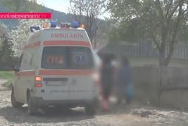 Ambulanţe chemate pe post de taxi. Se întâmplă în toată ţara, dar mai ales în judeţul Suceava!
