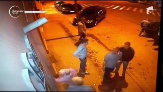 Noi imagini şocante apar în cazul tânărului snopit în bătaie în faţa unui bar din Dej