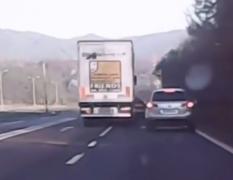 Doi şoferi s-au vânat pe Valea Oltului, punând în pericol vieţile a zeci de alţi participanţi la trafic