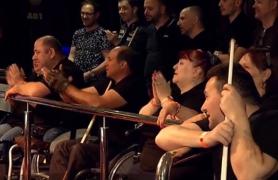 Zeci de oameni în scaune cu rotile au oferit o adevărată lecţie de viaţă, la Competiţia Naţională de Biliard pentru persoane cu dizabilităţi