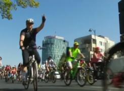 Bicicliştii bucureşteni au ieşit din nou în stradă. Anunţul făcut de Primăria Capitalei după protest