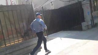 Fostul patron Tel Drum, Marian Fişcuci a ieşit în fugă din sediul DNA | Video