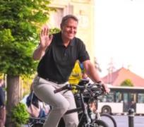 Klaus Iohannis, întâiul biciclist al țării! Președintele s-a plâns de aglomerația din București