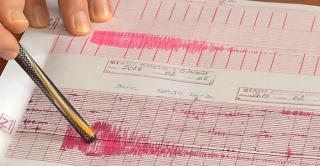 România, zguduită de 3 cutremure în nici 24 de ore. Specialiştii avertizează că seismele în România devin tot mai periculoase