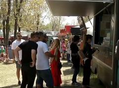 Festival culinar la Mamaia. Peste 40 de rulote cu preparate din toată lumea participă la festival