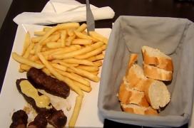 Micii din surse nesigure pot provoca toxiinfecţii alimentare, avertizează specialiştii