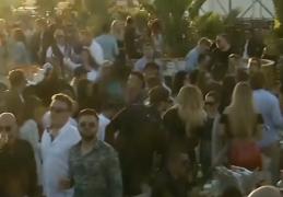 Ultimele ore de plajă, în Mamaia. Turiștii încă profită de vremea bună