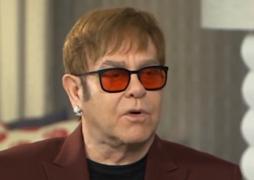 Elton John s-a retras din muzică, la îndemnul copiilor