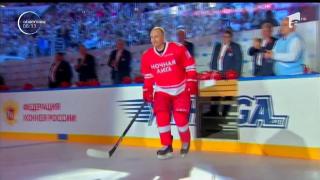 Vladimir Putin a făcut senzaţie pe gheaţă la un meci de hochei