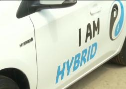 Mașinile hibrid, pe val la Salonul Auto București