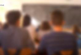 Scandal cu tentă sexuală într-un liceu din Vrancea. Directoarea unităţii ar apărea goală alături de un elev, într-o poză