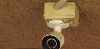 Angajaţii care se simt monitorizaţi într-un mod excesiv la serviciu îşi pot chema patronii în instanţă