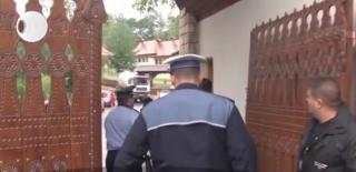 Scandalul pe marca Arsenie Boca ia amploare. Descinderi ale poliţiei la Mănăstirea Prislop