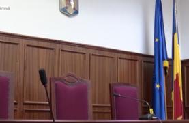 Judecător acuzat că ar fi luat 50.000 de euro mită, de la inculpați acuzați de tentativă de omor calificat