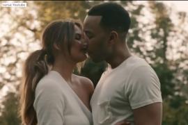Cântărețul John Legend şi soţia lui au devenit din nou părinți