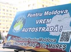 Protest pentru autostrada în Moldova. Sute de şoferi şi motociclişti din ţară se adună în Piaţa Victoriei din Capitală