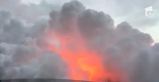 Alertă maximă în Hawaii. Lava vulcanului Kilauea ameninţă o centrală geotermală de pe insulă