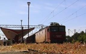 Gara din Constanța, reparaţii care par făcute de mântuială