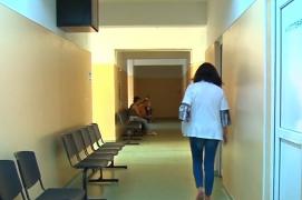 Doctorii tineri, salvarea oraşelor din provincie. Curtea de Argeş are, după 5 ani, un medic oncolog