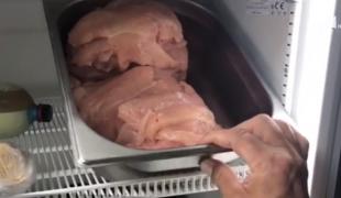 Carne expirată de câţiva ani, în restaurantele de pe litoral. Metoda inspectorilor OPC ca preparatele să nu mai fie vândute