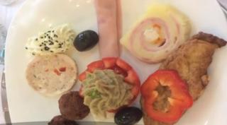 Zeci de elevi şi o profesoară din Baia Mare, ajunşi de urgenţă la spital după banchetele de absolvire