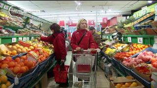 Comisia Europeană declară război obiectelor de plastic de unică folosinţă care poluează mările şi plajele lumii