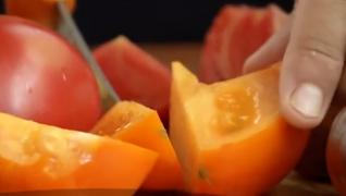 Roşiile româneşti de grădină, tot mai rare. Tomatele galbene, roz şi negre le-au luat locul în magazine