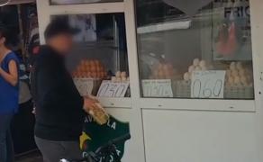 Ouă ţinute în soare şi fără ştampilă, vândute în pieţele din Capitală. Metoda simplă de-a le verifica dacă au expirat