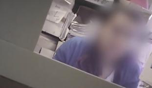 Românii, nemulţumiţi de funcţionarii publici. Nervii de la ghișeu rămân nesancționați