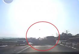 Depăşire mortală în Făgăraş. Impactul devastator a fost surprins de unul dintre şoferii implicaţi în accident