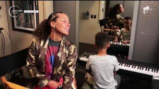 Alicia Keys a postat pe o reţea socială o înregistrare cu legenda "Cel mai bun duet din toate timpurile"