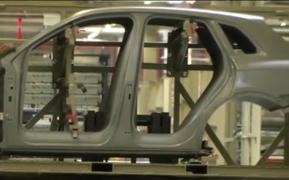 A început cel mai mare scandal comercial din ultimii 100 de ani. SUA a intrat într-un război comercial cu ţările UE