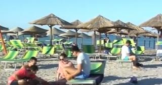 Vama Veche, liber la distracţie. Mii de tineri se pregătesc pentru o noapte albă