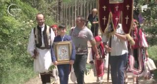 Obicei din perioada pre-creştină în Hunedoara. Pădurenii își sfințesc recoltele