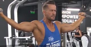 Un profesor universitar din Ploieşti a reuşit să-şi determine studenţii să meargă la sală