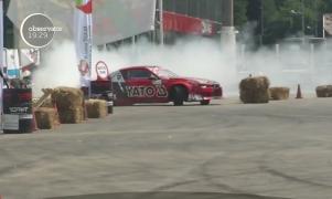 Opt dintre cei mai bine cotaţi piloţi din ţară s-au întrecut în acrobaţii pe patru roţi