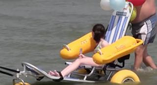 Prima plajă pentru persoanele cu dizabilități, deschisă la Mamaia