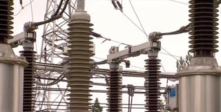 Factura la energie electrică, după introducerea garanţiei pentru furnizor. Cum se va calcula suma