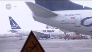 Reacţia Tarom, după ce avionul spre Amsterdam a fost întors din drum din cauza unui geam fisurat