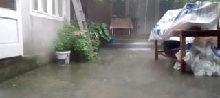 Zeci de gospodării afectate de inundații în Timiș, Caraș-Severin, Arad și Bihor