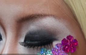 Machiaje inspirate din desene animate. Tinerele din Japonia au lansat 3 stiluri uimitoare