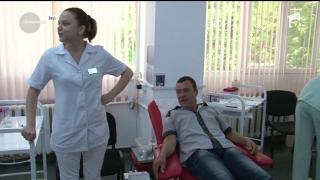 Sute de români au donat sânge de Ziua Mondială a Donatorilor