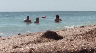 Pericole ascunse în Marea Neagră. Curenţii şi gropile de la ţărm, capcane mortale