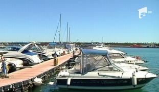 La mare, vremea e perfectă pentru vacanță. Turiştii sunt aşteptaţi în număr mare