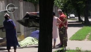 Un bărbat de 79 de ani din Bârlad a murit în stradă, după câteva minute de la externare