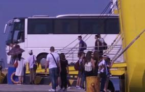 Familie de români, blocată în Grecia. Răspunsul ambasadei române din ţara elenă